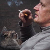 猫と暮らしたいなら『タバコ』はやめよう！喫煙が危険な3つの理由