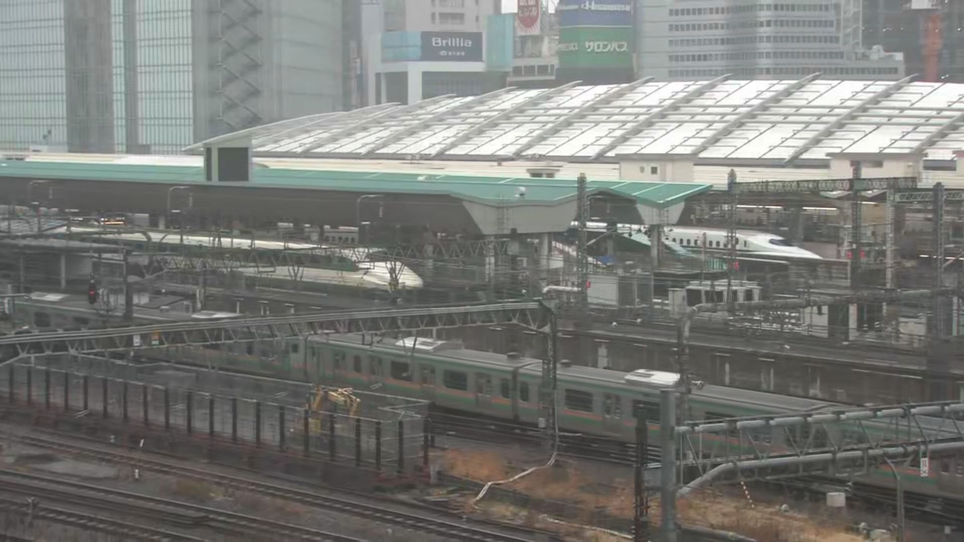 【速報】東北新幹線が東京駅－盛岡駅の上下線で運転見合わせ　再開の目処立たず