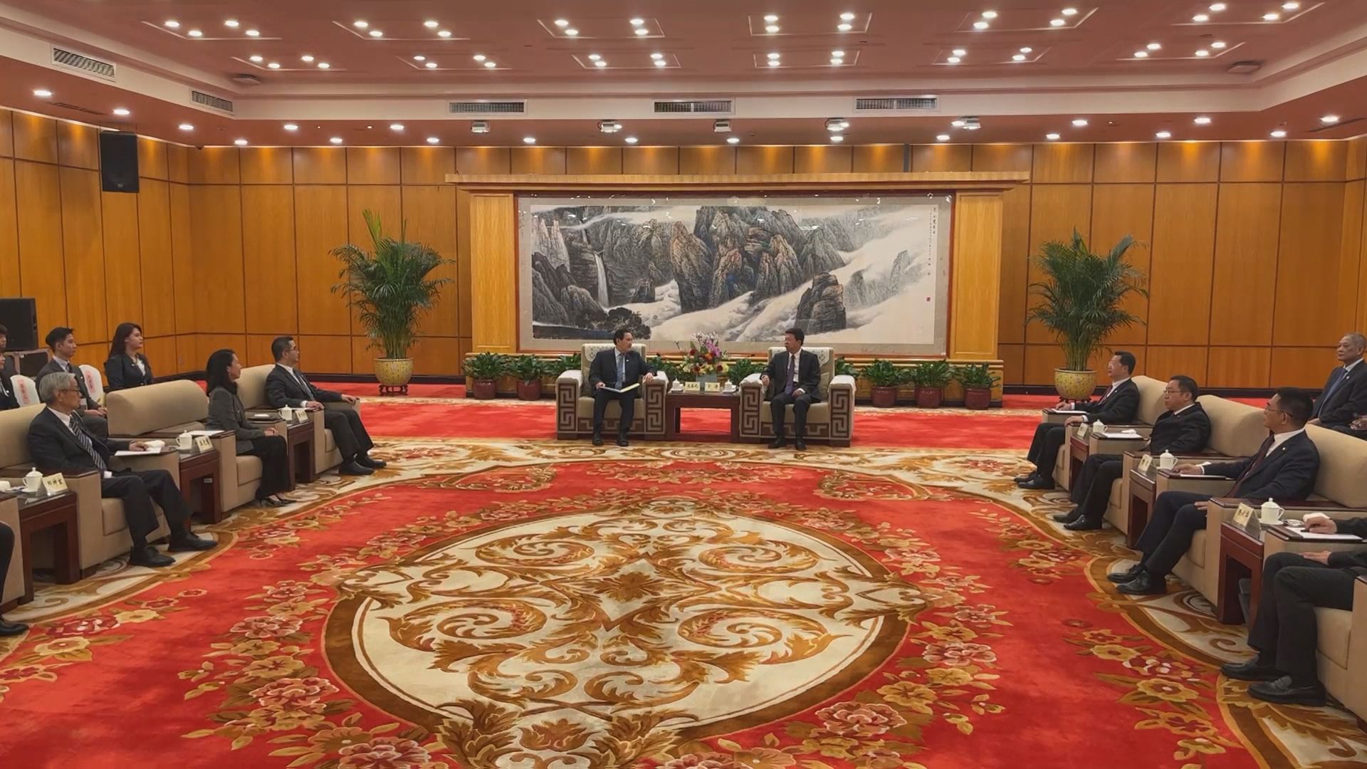 台湾・馬英九前総統が中国政府の台湾政策担当トップと会談　“一つの中国”＝『92年合意』意義強調