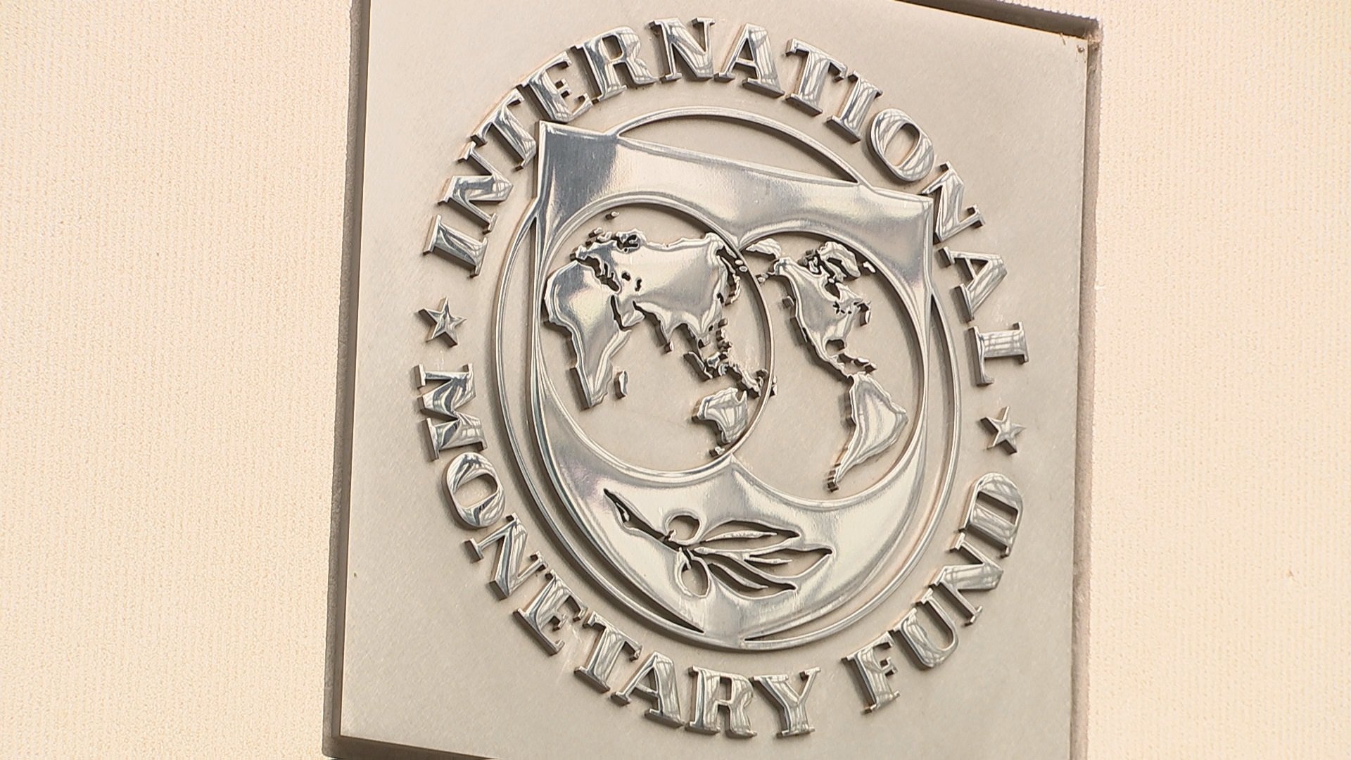 IMF　世界経済見通しを発表　2024年の世界の成長率は3.2％に上方修正