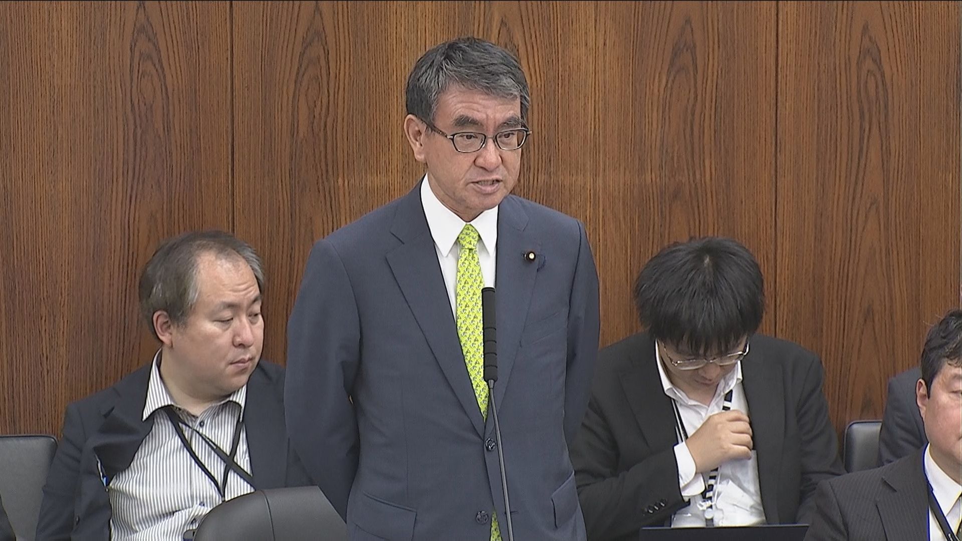 【速報】河野大臣「携帯を使ってもいい独自ルールを」　国会の「オンライン開催」も呼びかけ