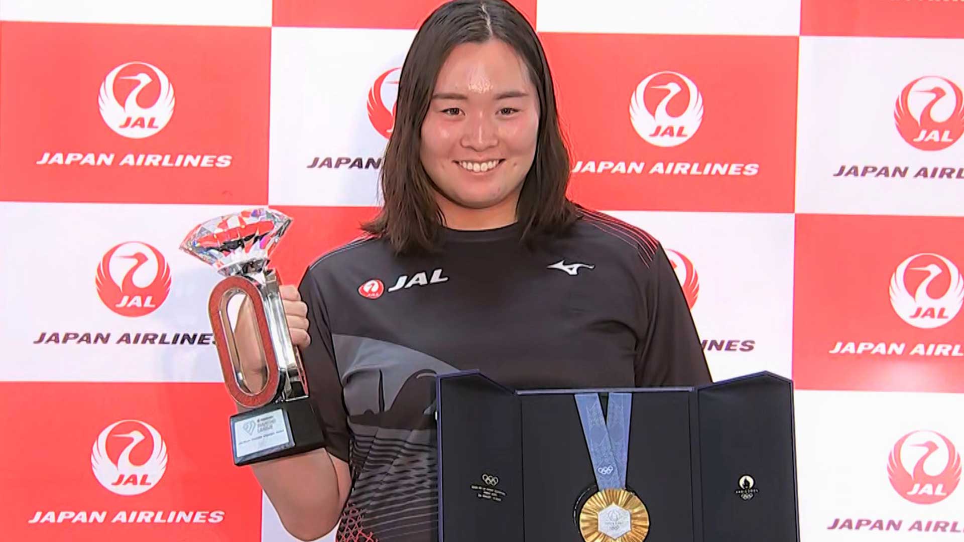 やり投・北口榛花「五輪で勝ち切れたのはすごく大きい」笑顔の帰国「北海道のおいしいもの食べたい」