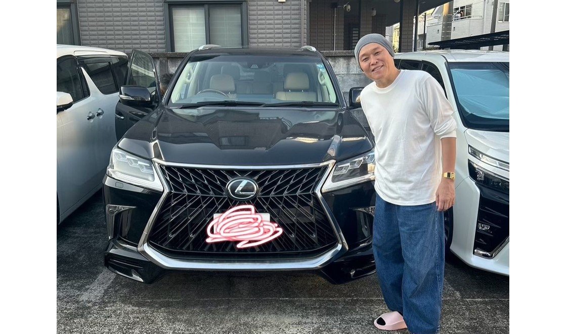 千原せいじさん　愛車「レクサス　LX」に「7年間ありがとう」　新車で約１１００万円超の高級車