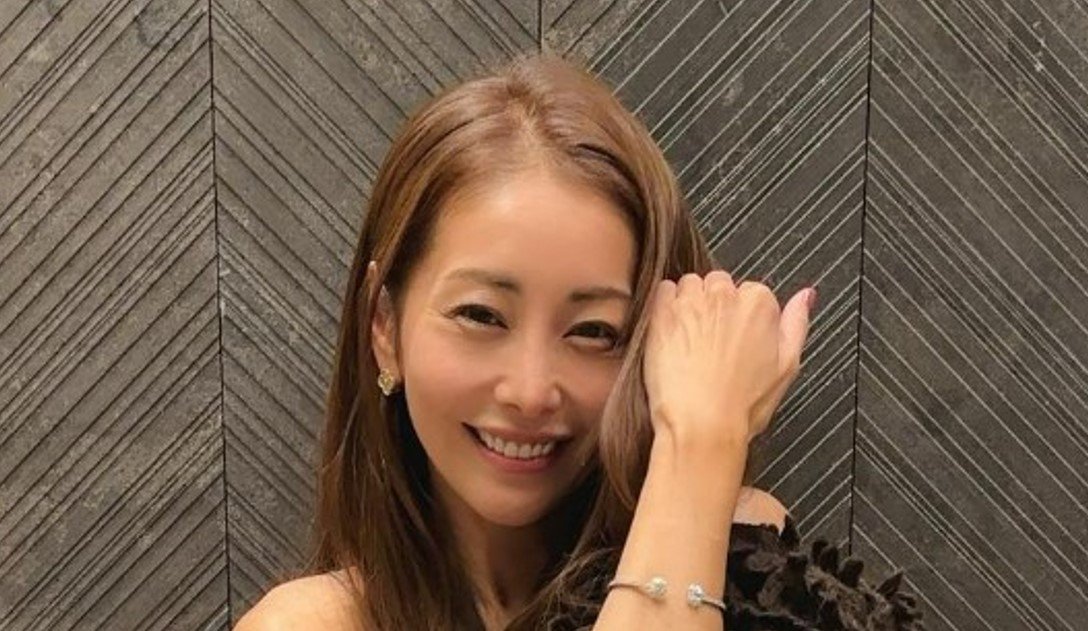 熊切あさ美さん　「こんな長引いた蕁麻疹はじめて」「目が腫れてる」　自身の「じんましん」の症状明かす