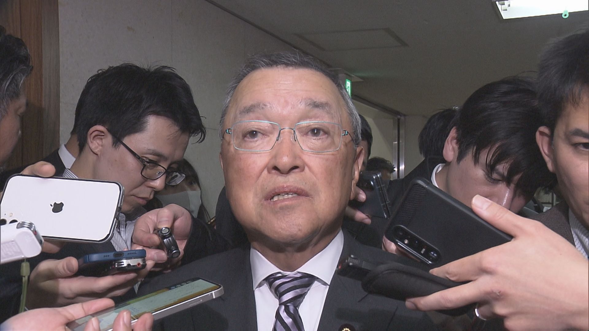 自民・宮沢税調会長「釈然としない」　自民・公明・国民3党の幹事長合意に苦言