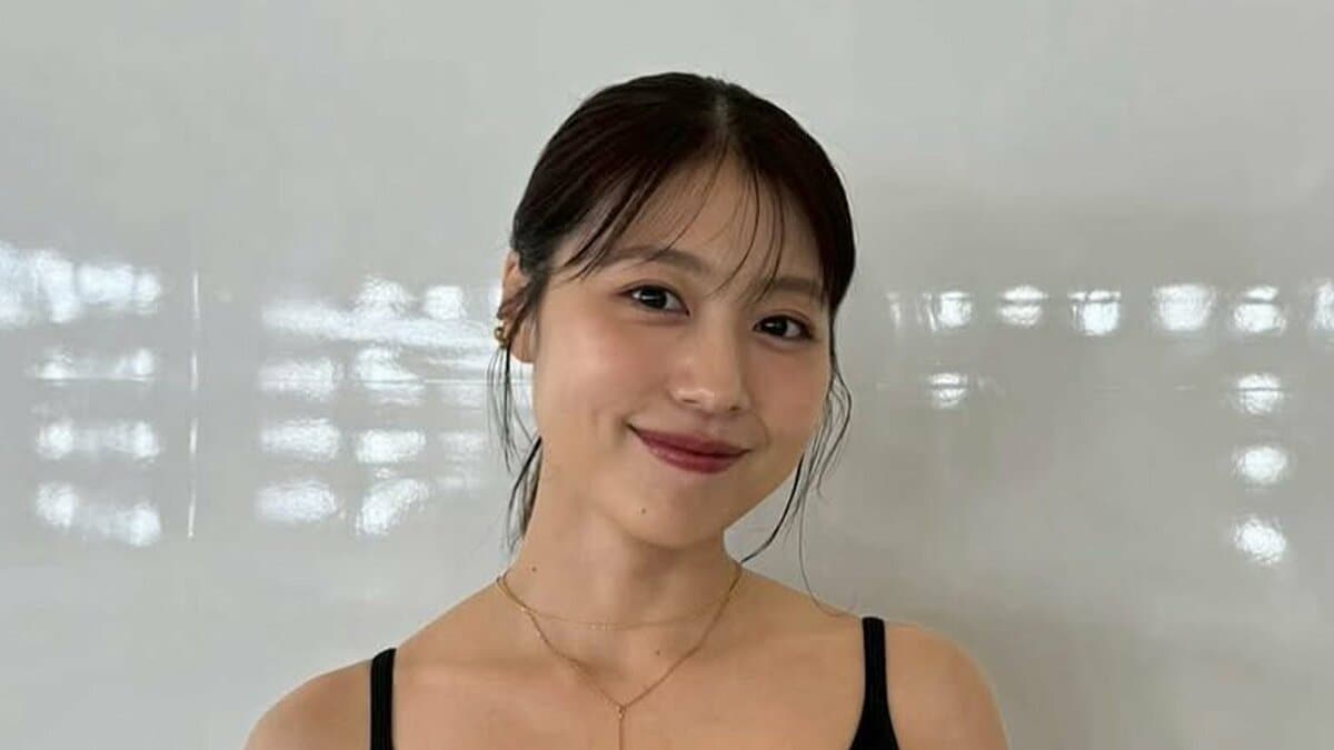 【 有村架純 】　「ティファニーを彩る数々のジュエリーに思わず声が漏れていくのでした」黒ドレス姿で銀座店オープニングに登場