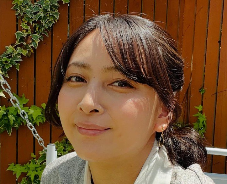 【 加藤夏希 】 4児のママ 「毎日献立を考えるのも、料理を作るのも嫌」も…電子レンジ用調理器具に感謝