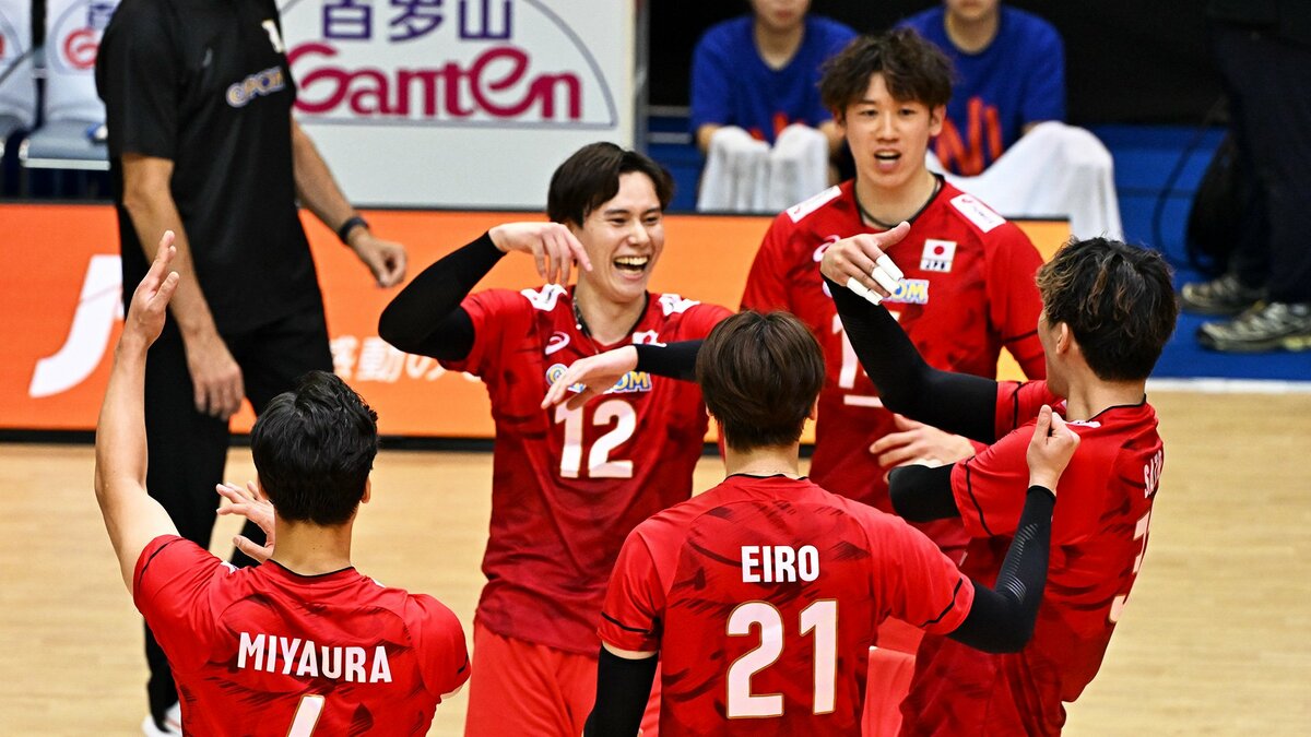 決勝ラウンドへ石川祐希「表彰台に上ることが最終的な目標」宮浦健人「自分の100%出したい」【ネーションズリーグ】