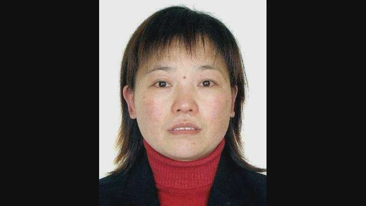 中国・蘇州市の日本人学校送迎バス襲撃時、犯行阻止しようとし死亡した中国人女性に「英雄」の称号 去年は「勇士」の称号も