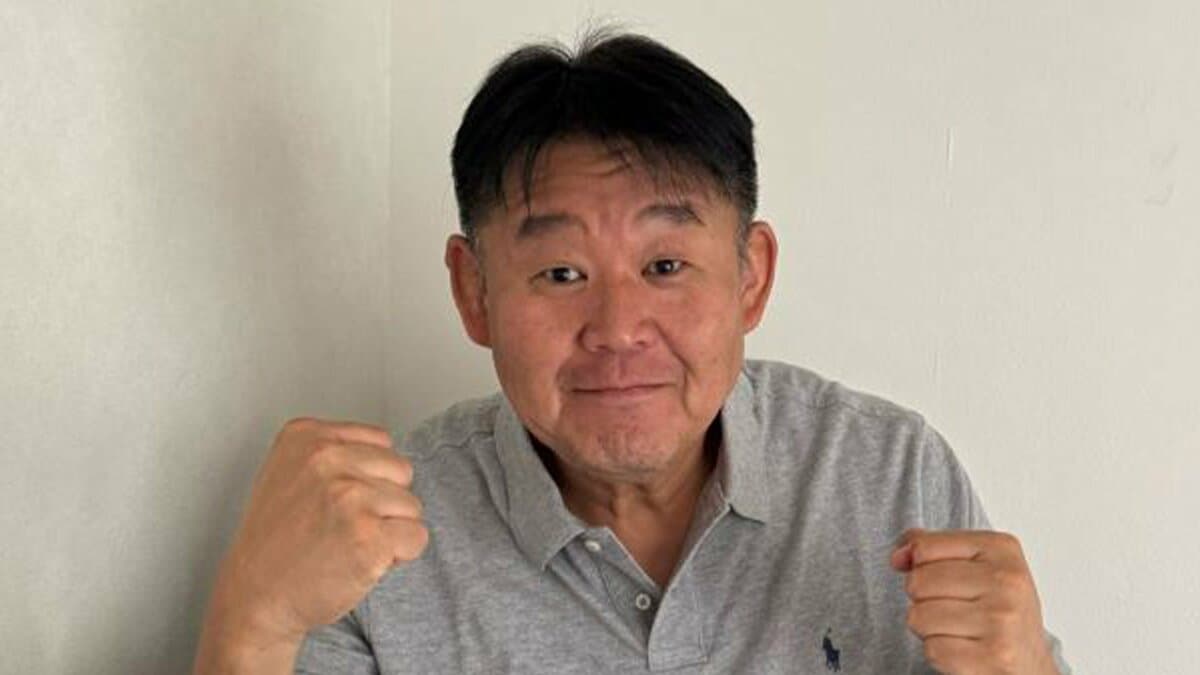 【花田虎上】「妻が指示役、私が実行役」3年ぶりに自宅プール設置で夏を満喫 家族の微笑ましい時間を報告