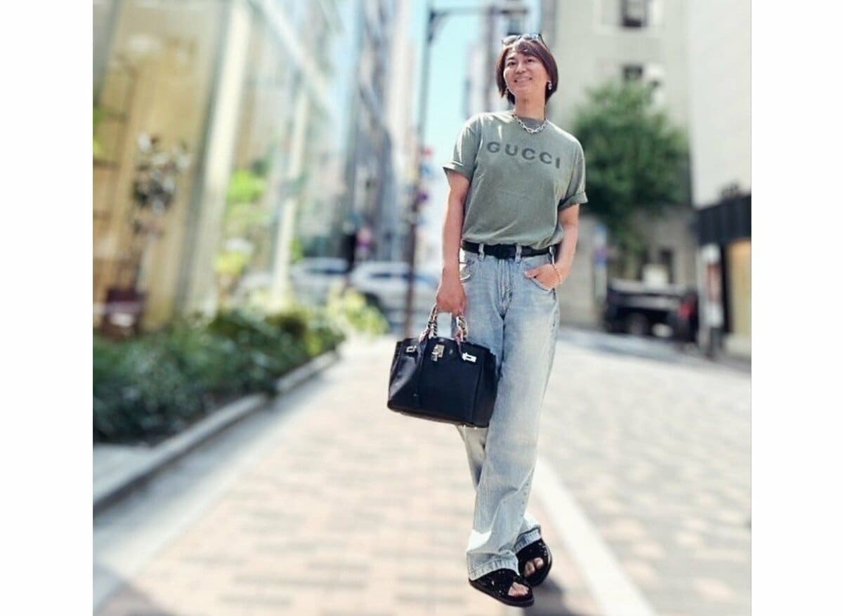 【 氷川きよし 】 「久しぶりに銀座をぶらぶらぶらり〜」 最新オフショット公開 「しかし暑い」