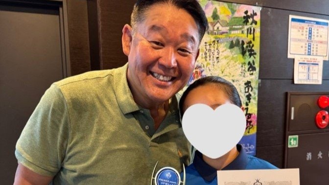 【 花田虎上 】次女・桃果さんがゴルフの試合で優勝「スタートしたらマイペース」 猛暑の中長女・百華さんと共に練習の毎日