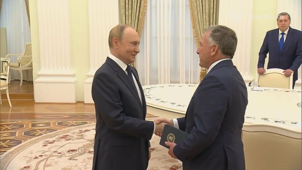 米ウィットコフ特使とプーチン大統領が会談 ロシア大統領補佐官「会談は有益かつ建設的だった」