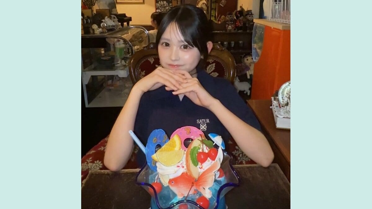 【 キンコン梶原の長女・梶原叶渚 】 “ポニーテール” “レトロ喫茶” 好きなもの投稿でフォロワー感嘆「どの雰囲気でも可愛いのほんと強い」