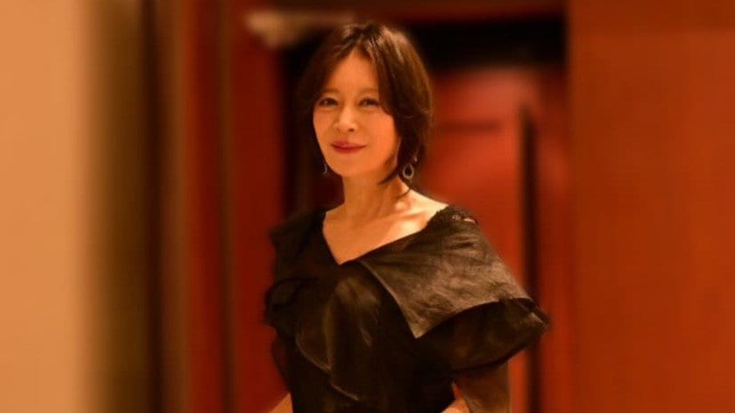 【 中森明菜 】 “お衣装をご紹介” ファンイベでのドレス姿を連続投稿 ストーリーズ投稿のみでフォロワー11万人