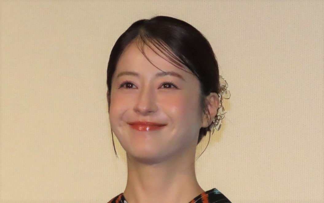 【 松本若菜 】 数年前にヘルニアで手術 復活の瞬間は「床を歩いた一歩目」 「健康第一」を実感
