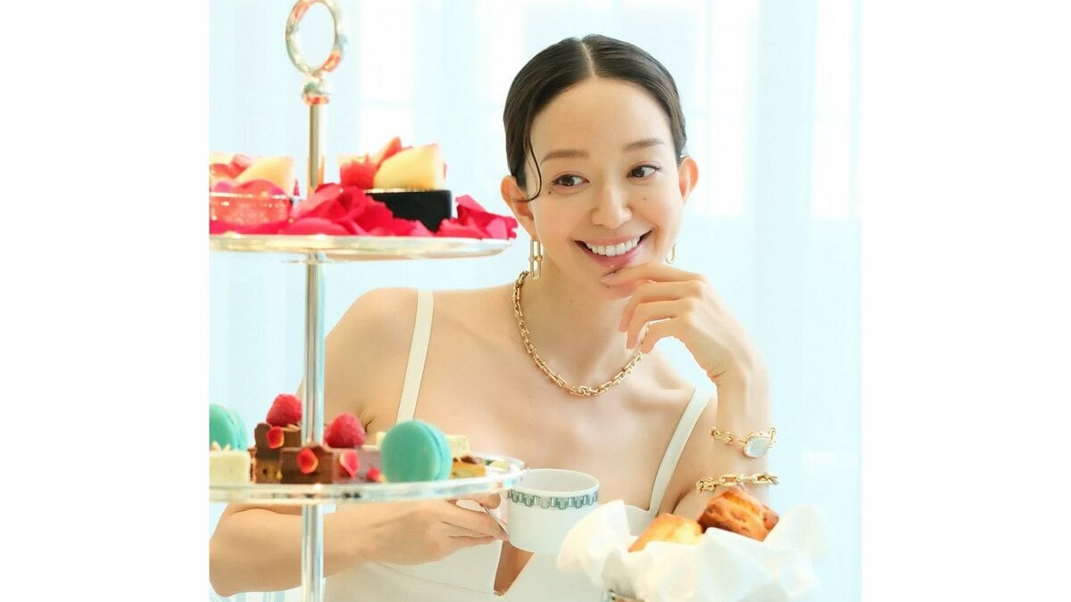 【 松島花 】 「食べる前にじっくり一つずつ目で楽しみたい」 ティファニー銀座のカフェで 特別なティータイムを満喫