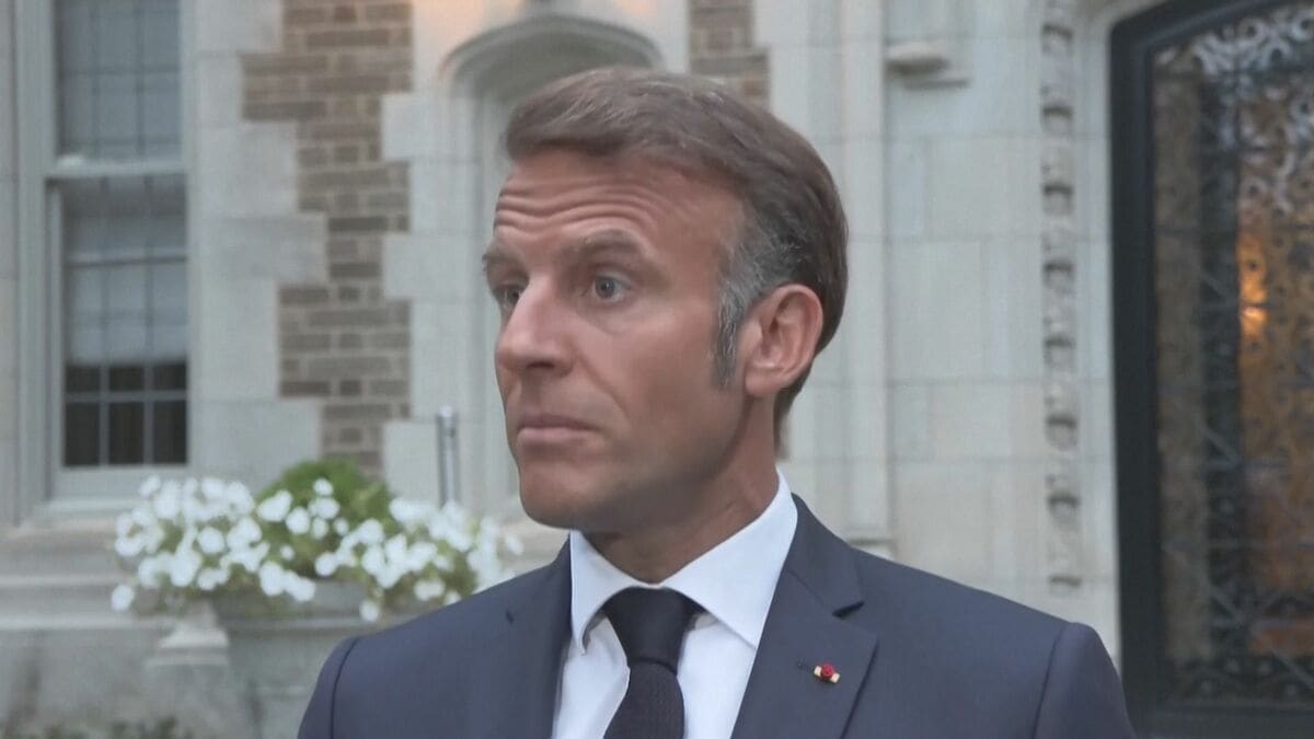 フランス・マクロン大統領「ウクライナの『安全の保証』をアメリカと取り組むことで合意」停戦が必要とも主張