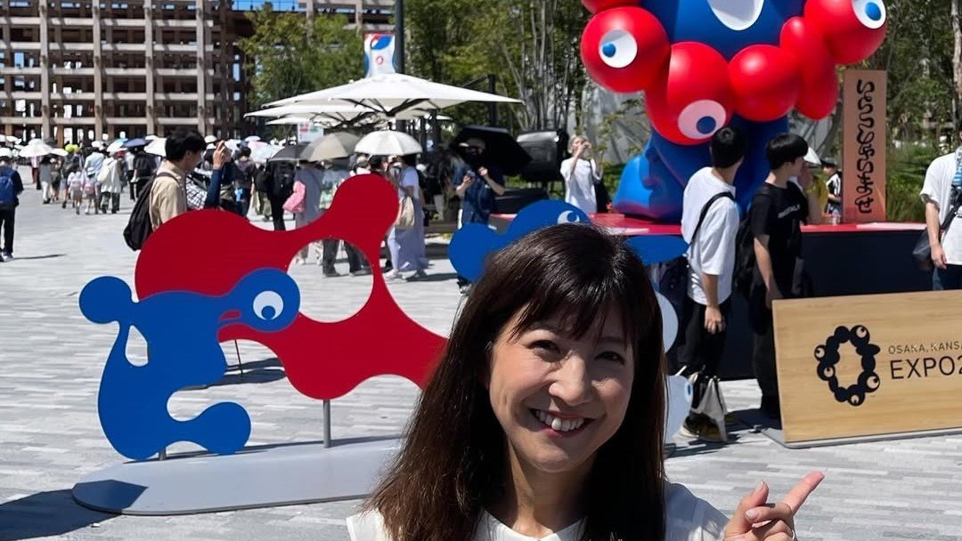 【 根本美緒 】「ミャクミャクと」万博会場で “2ショット” 　大屋根リングは「日陰が出来ててオアシス的」　行列の方々がみな日傘の写真も投稿