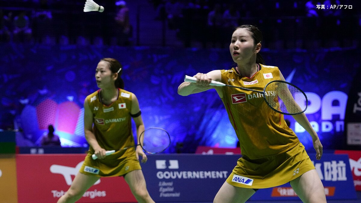 志田千陽&松山奈未、“シダマツ”最後の大会で過去最高のベスト4進出 初のメダル確定でガッツポーズ【バドミントン・世界選手権】