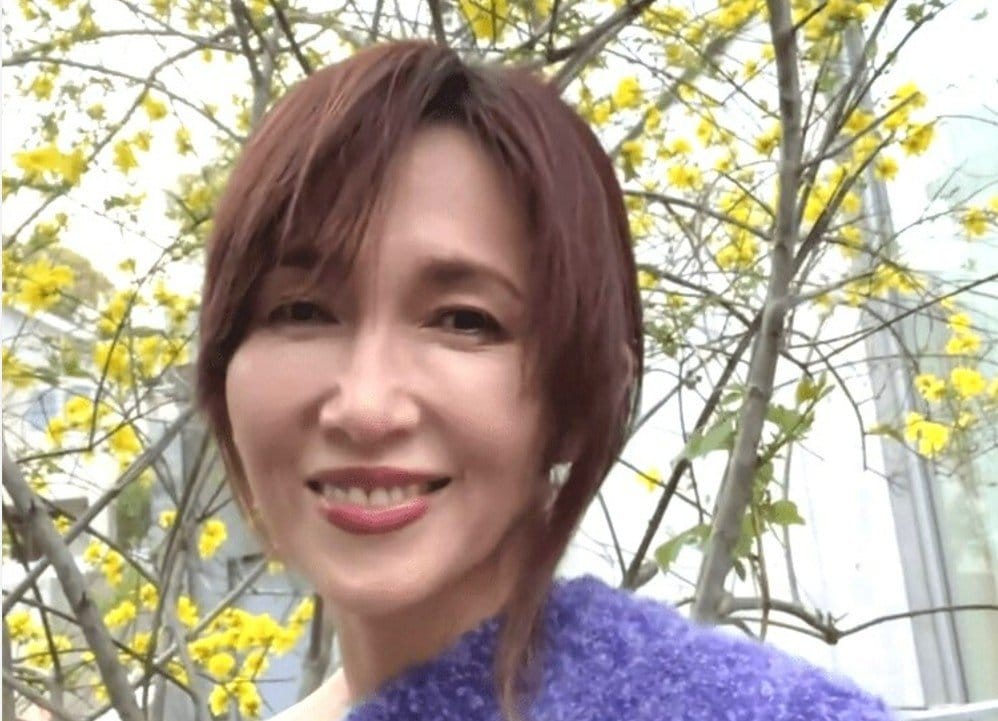 【 工藤静香 】 「昔から応援してくれている方々、そして新たに応援を始めてくれた方々、皆さんが支えてくれる気持ちがあり、工藤静香が存在しています」　ＳＮＳにつづる