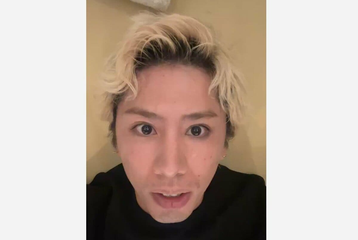 【 ONE OK ROCK 】TAKA　ライブ中に足の小指を骨折　レントゲン写真添え「ポッキリ。。。」　北海道・大阪公演は「絶対やってみせます」　決意明かす