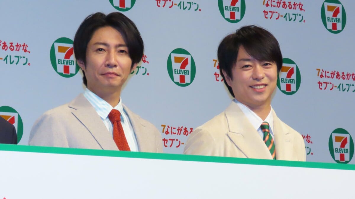 【 櫻井翔 × 相葉雅紀 】 「宇宙人役」でＣＭ共演　撮影時は「嵐の曲を聴きながら思い出を語っていた」