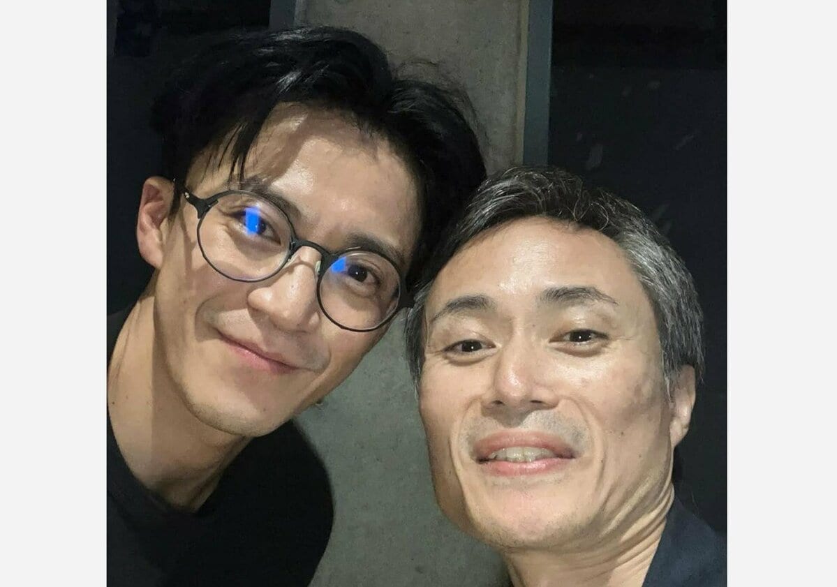 【 こばやし元樹 】 小栗旬さんと2ショット 「我が人生にこの方が降臨するとは夢にも思わず 小栗社長には感謝してもしきれません」