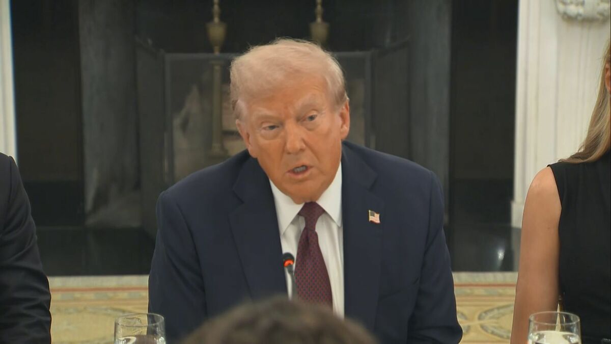 トランプ大統領　プーチン大統領と近く協議の意向　ウクライナの和平実現に意欲「必ず解決する」