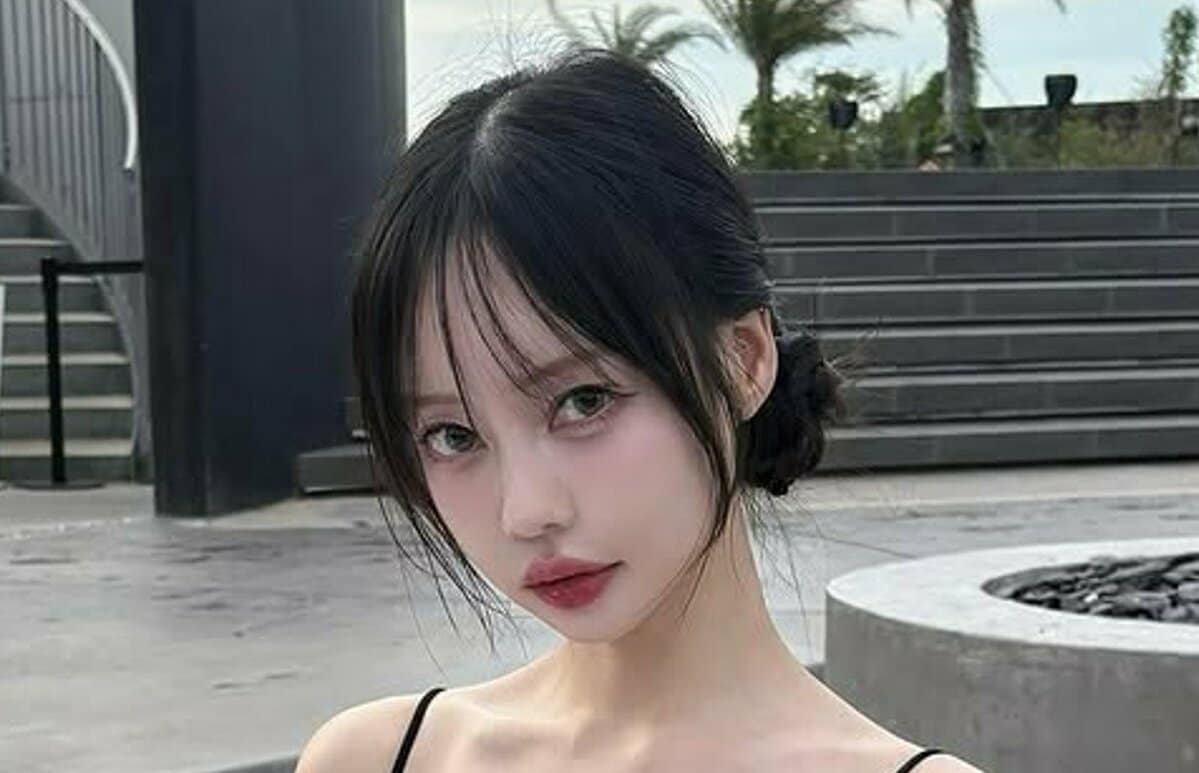 【中村雅俊・五十嵐淳子夫妻の三女】　中村里砂　1日だけの夏休みを満喫　リゾート写真公開　「何枚目が好き？」