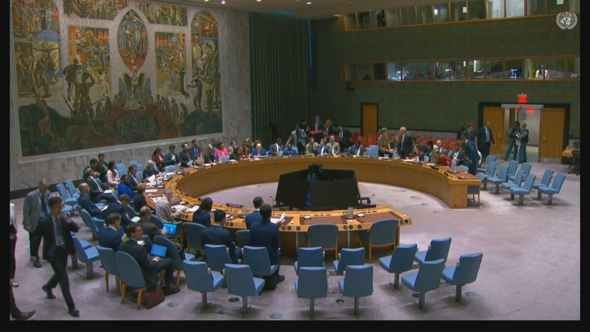 国連安保理　ロシアのポーランド領空侵犯受け緊急会合　欧米が非難、ロシアは侵犯否定