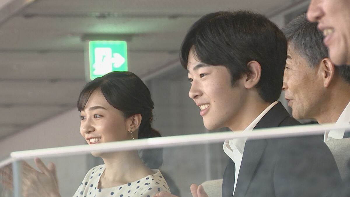 佳子さまと悠仁さま 姉弟で「世界陸上」観戦 選手に手拍子…喜んで拍手される姿も おふたりだけで公の場は6年ぶり