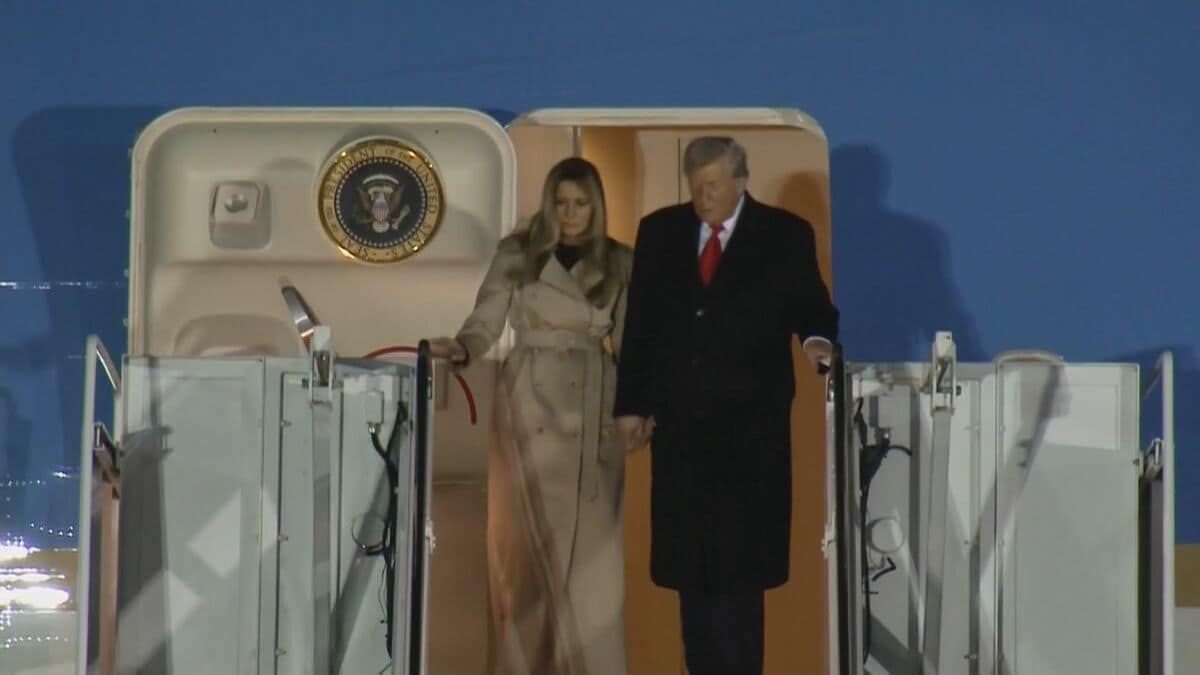 米トランプ大統領がイギリス到着　2度目の国賓訪問　歓迎式典行われるウィンザー城前では抗議デモ