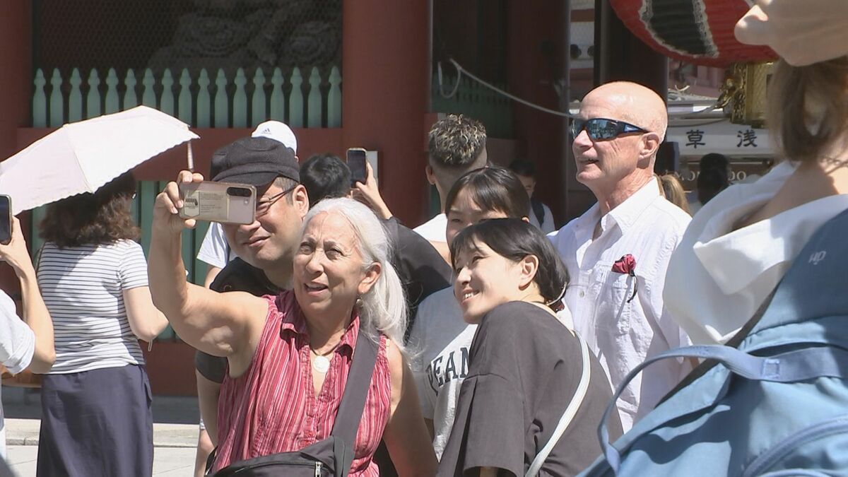 【速報】8月の訪日外国人旅行者数“初の300万人超え” 8月として過去最多を更新　政府観光局