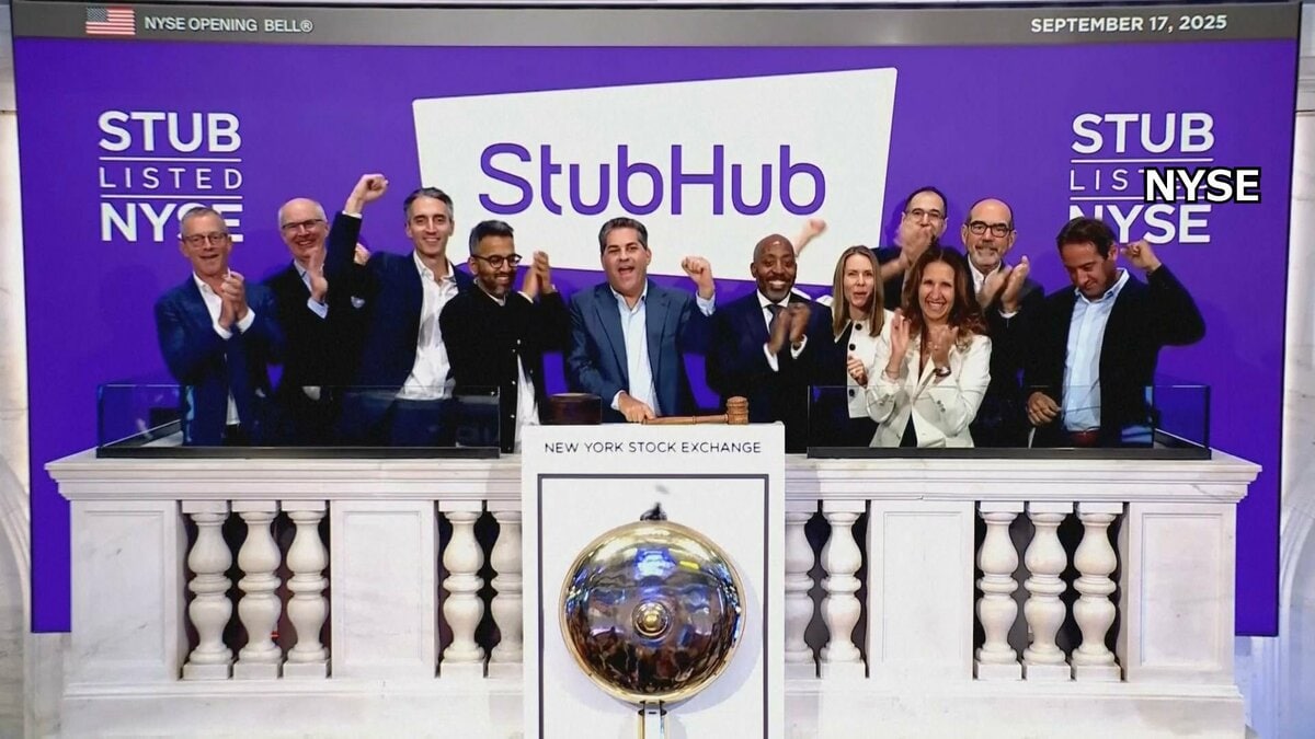 NYダウ平均株価一時500ドル高　FRB利下げ決定を受けて