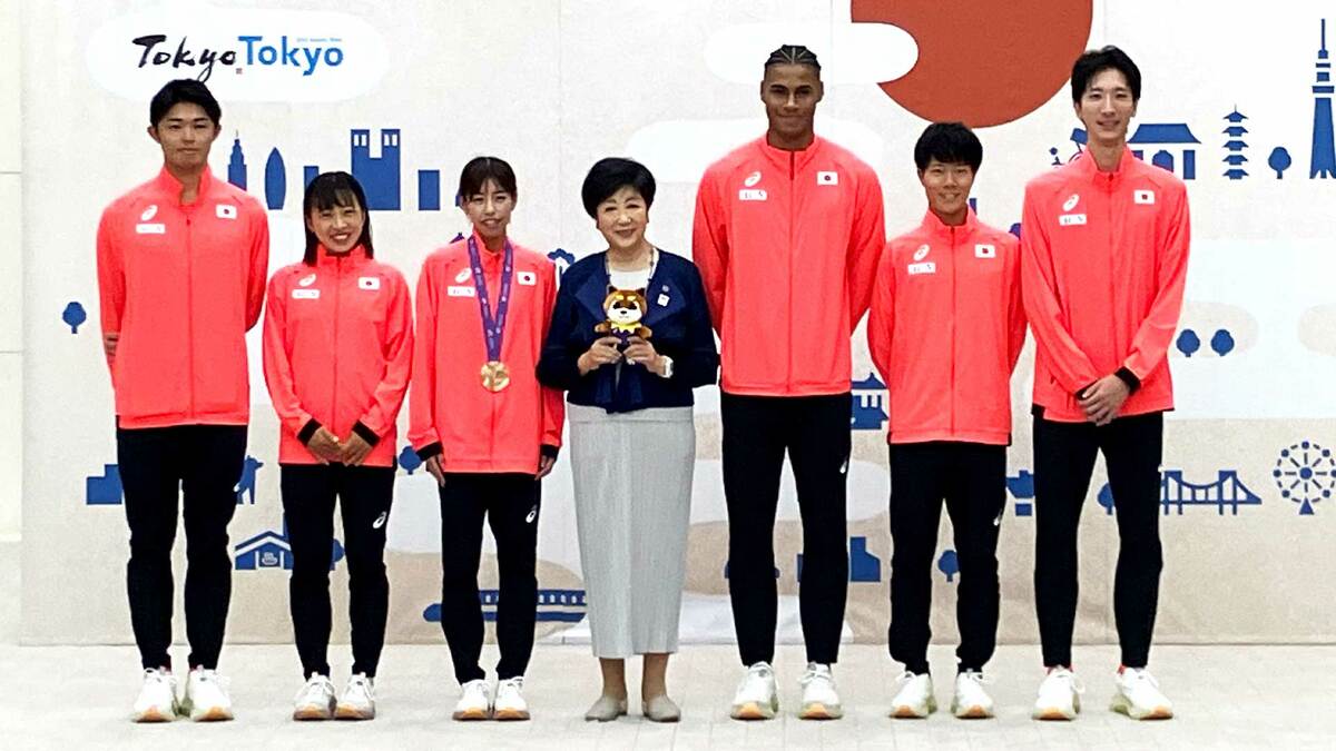 中島佑気ジョセフ「本当に幸せな時間を過ごせた」東京世界陸上代表選手団が小池百合子都知事に表敬訪問