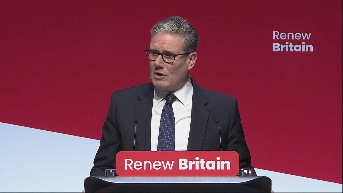 イギリス・スターマー首相「分断あおる」と右派ポピュリスト政党を非難