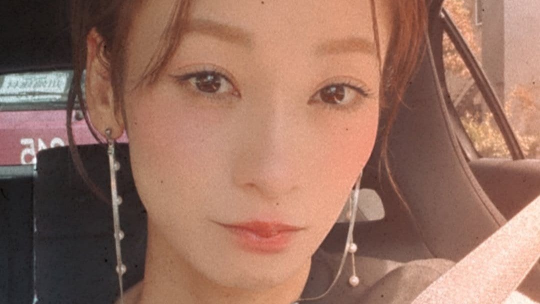 【 西山茉希 】 “国会議事堂でお寿司” 貴重な体験に「#不思議な感覚の時間でした」