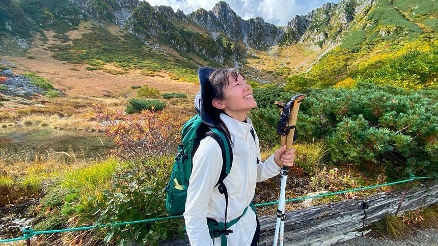 【 小西真奈美 】登山の熊対策は “山に一礼して入る” 絶えず敬意を払う姿勢 熊鈴・会話・情報確認・そして感謝も “安全第一 念には念”