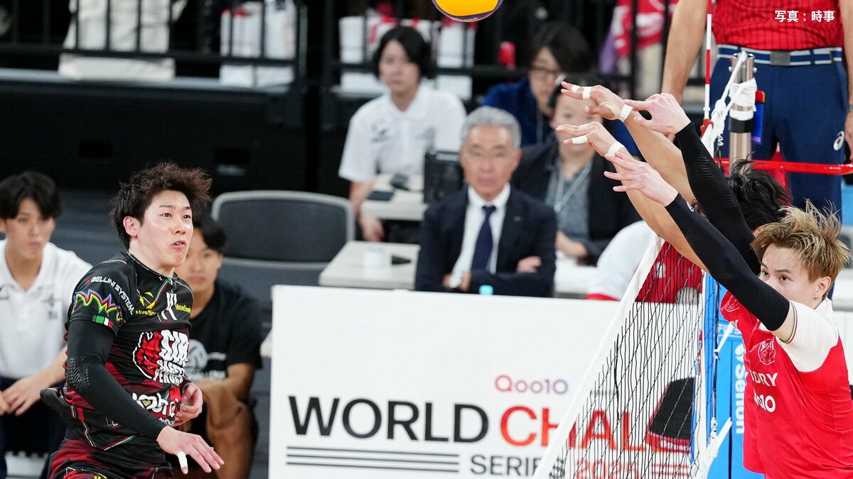 ペルージャ石川祐希ベンチスタートも世界トップのプレーにファン魅了 髙橋藍擁する日本王者サントリーに連勝【Wチャレンジシリーズ】