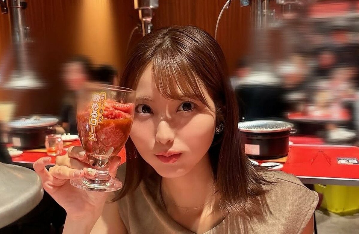 【 山下七子 】 「お友達と焼肉」「不意打ちビール写真と美味しすぎて驚いた冷麺です」 オフショットを公開