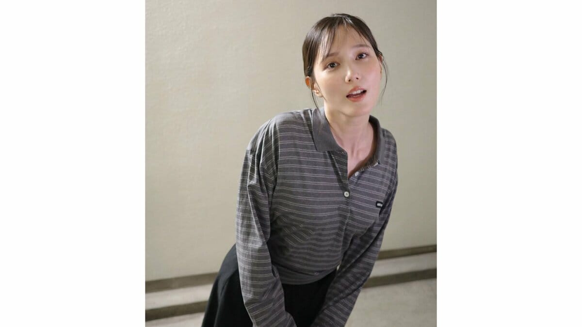 【 本田翼 】 高級ブランドの私服コーデからカップ麺やスナック菓子庶民派投稿に反響「ブランド品からのどん兵衛って…面白い!」