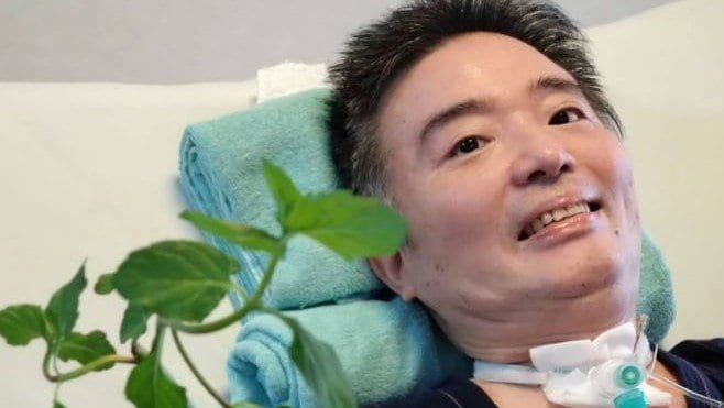 【ニャンちゅう】 声優・津久井教生さん 呼吸を支える医療器具カニューレとのつきあい方 「アプローチをすると 近づいてくれる気がするのです 最初が肝心なんです」」【ALS闘病】