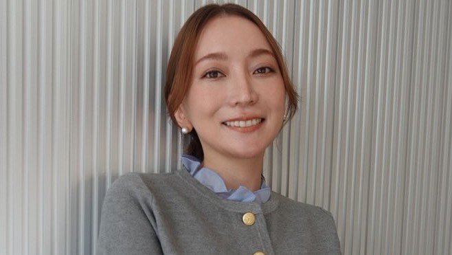 【 加藤綾菜 】 雑誌撮影時の私服コーデ公開 「実は昨日までカトちゃん&親友と那須高原へ旅行しておりました 弾丸でしたが楽しかったな〜」