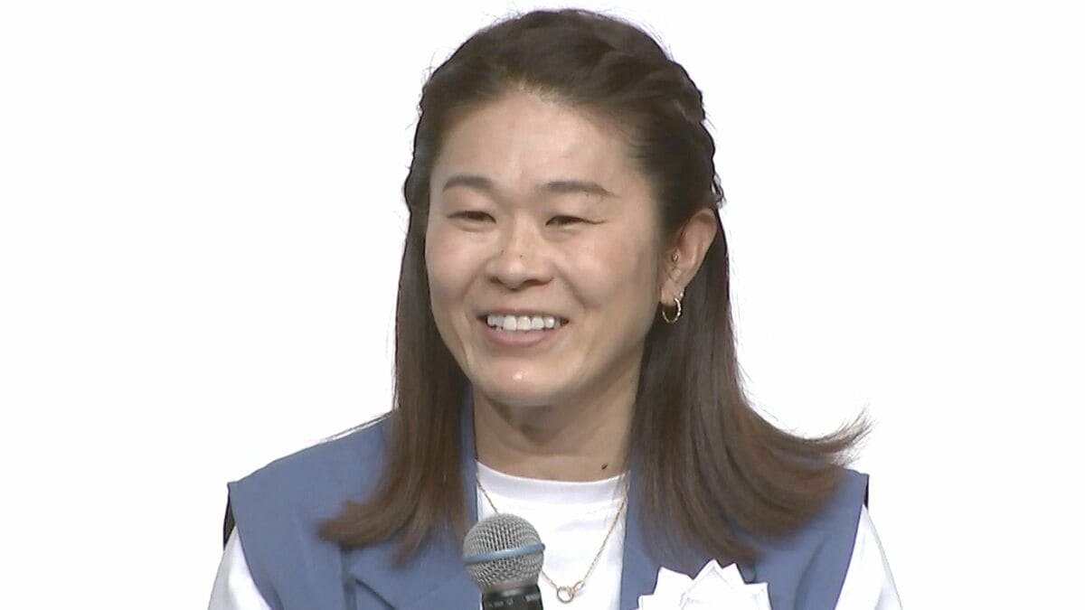 【 澤穂希 】　娘と絵しりとりで家族団らんも　夫から冷静ツッコミ　「何を描いているか分からない」