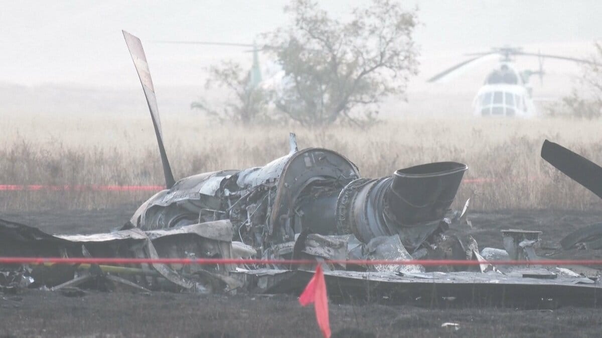 トルコ国防省 軍輸送機の墜落で20人死亡と発表