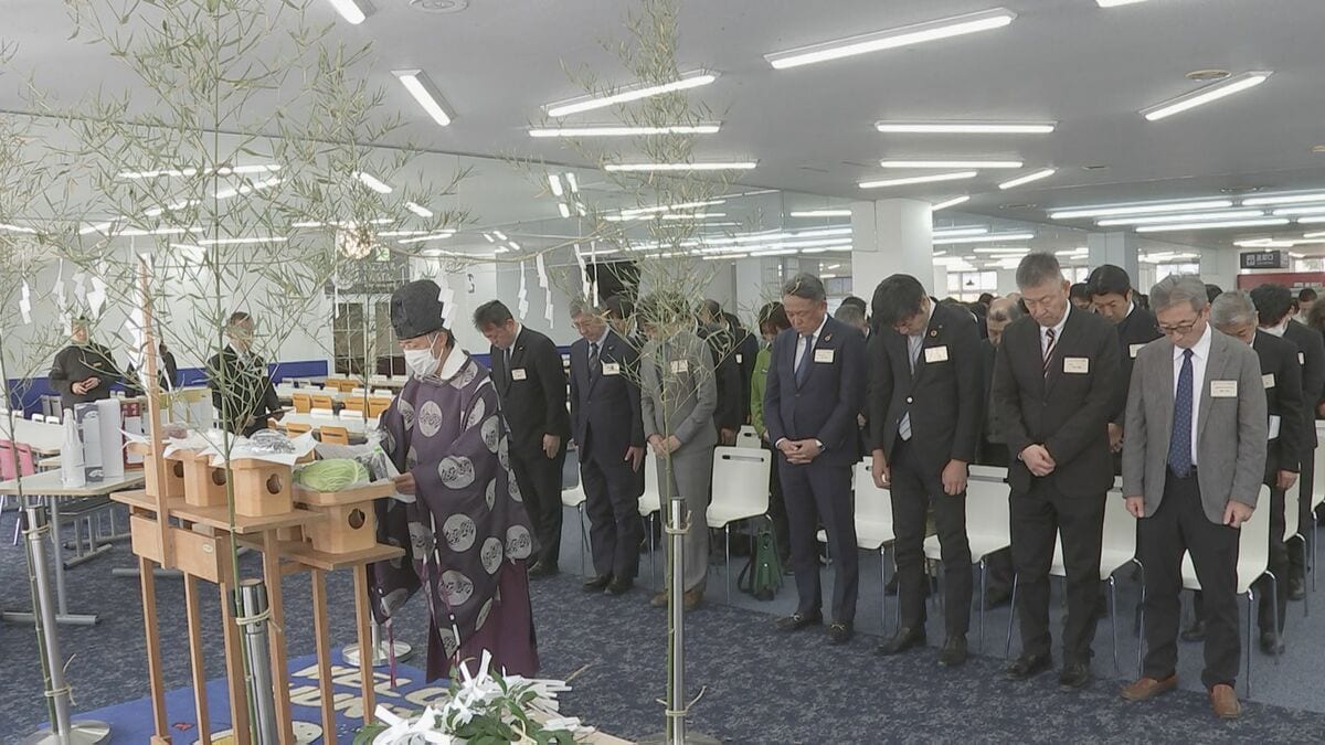 “首都圏最大級のスキー場”で冬本番へ向け「安全祈願祭」 きめ細やかで滑り心地のよい雪作りが順調に進む　栃木・那須塩原市