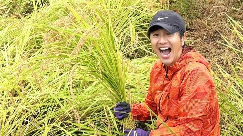 【 ゆず 】北川悠仁さん「この秋ついに稲刈り」新嘗祭で神社に奉納へ 今年春に自前で田植え “ご飯が当たり前じゃないと痛感”