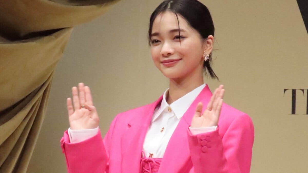 【 見上愛 】2025年は「見たことない景色がいっぱい見られた」 陶芸にも意欲「展示会とかもしたい」