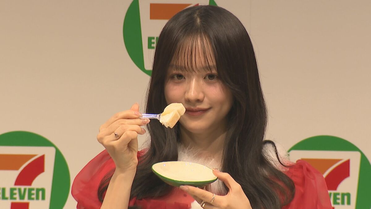 【 森香澄 】ちいかわ達と共演で笑顔　あざと可愛らしくコンビニスイーツとの "コラボ” をおねだり